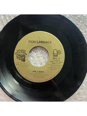 Vicki Lawrence - The Night the Lights went Out in Georgia 45rpm VG+ R24